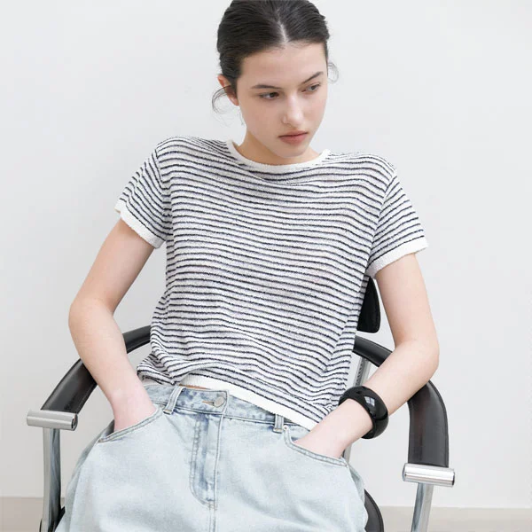 BOUCLE ROUND NECK STRIPED KNIT (T-7245)