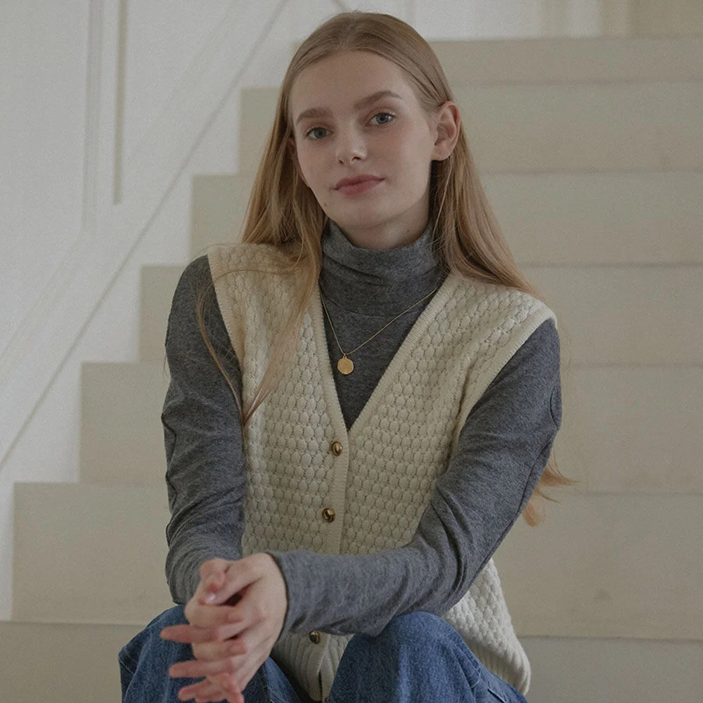 Tweed Goldish Knit Vest - Ivory