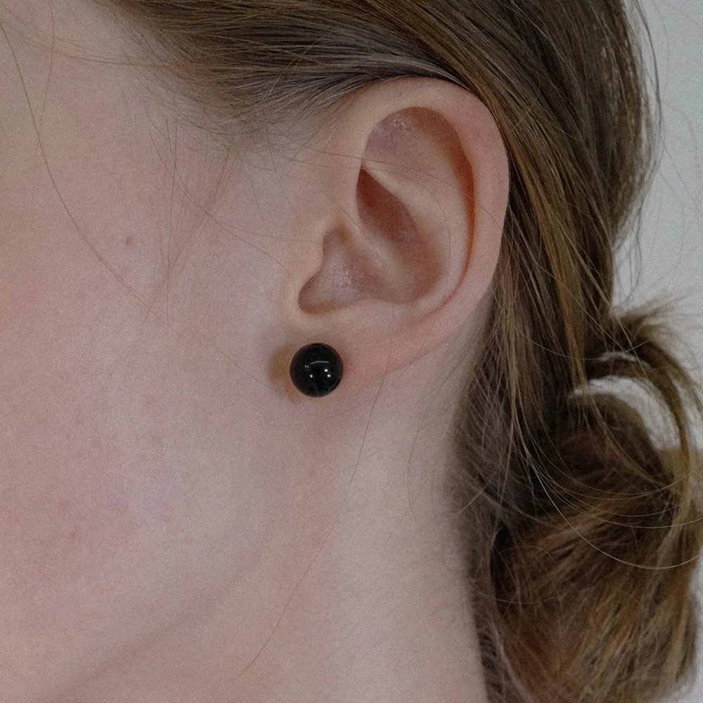 onyx earring 9mm