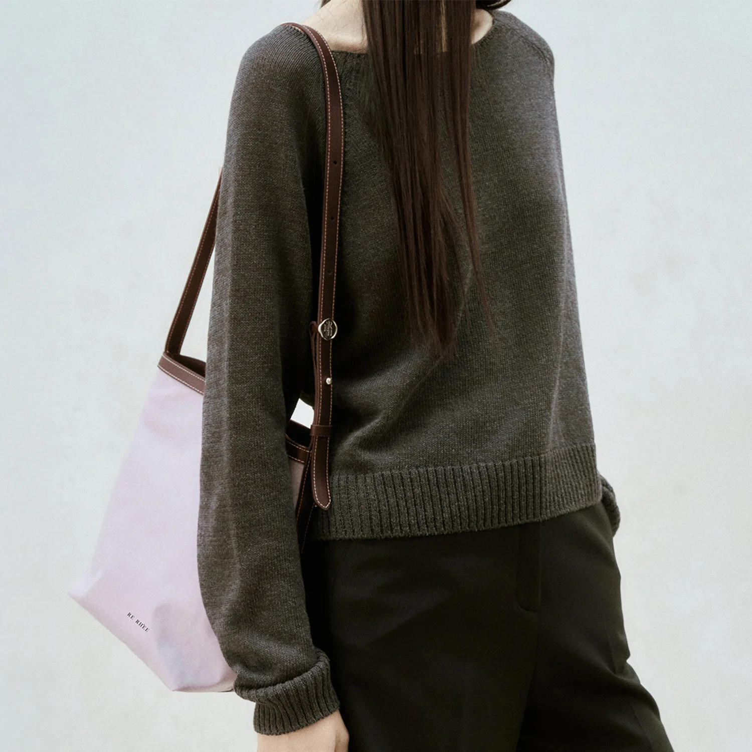 SQUARE NYLON SHOULDER BAG LAVENDER