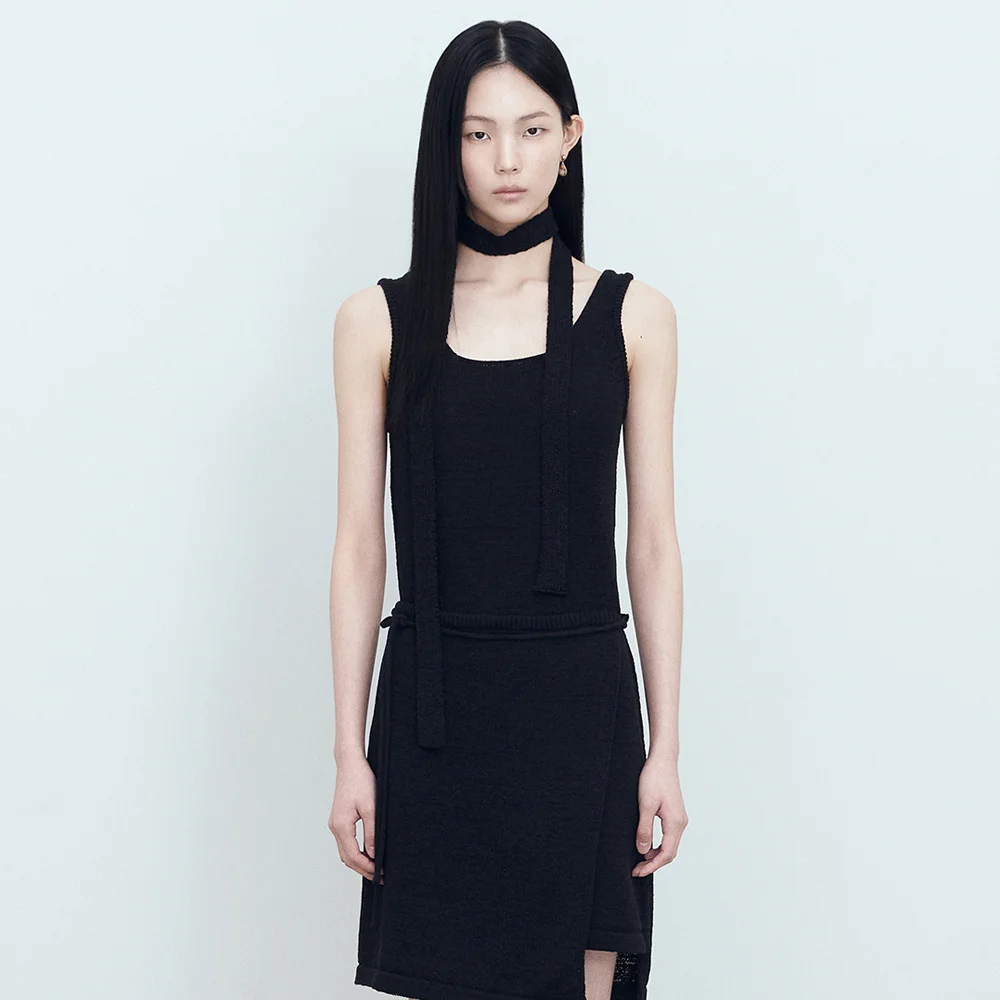ANK SQUARE NECK KNIT