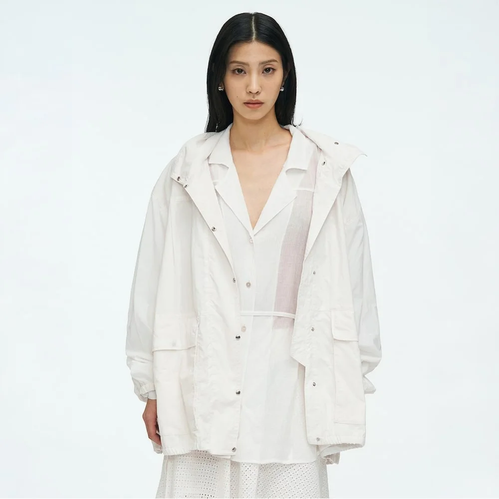 Light Nylon Coat White (AG6339A031)