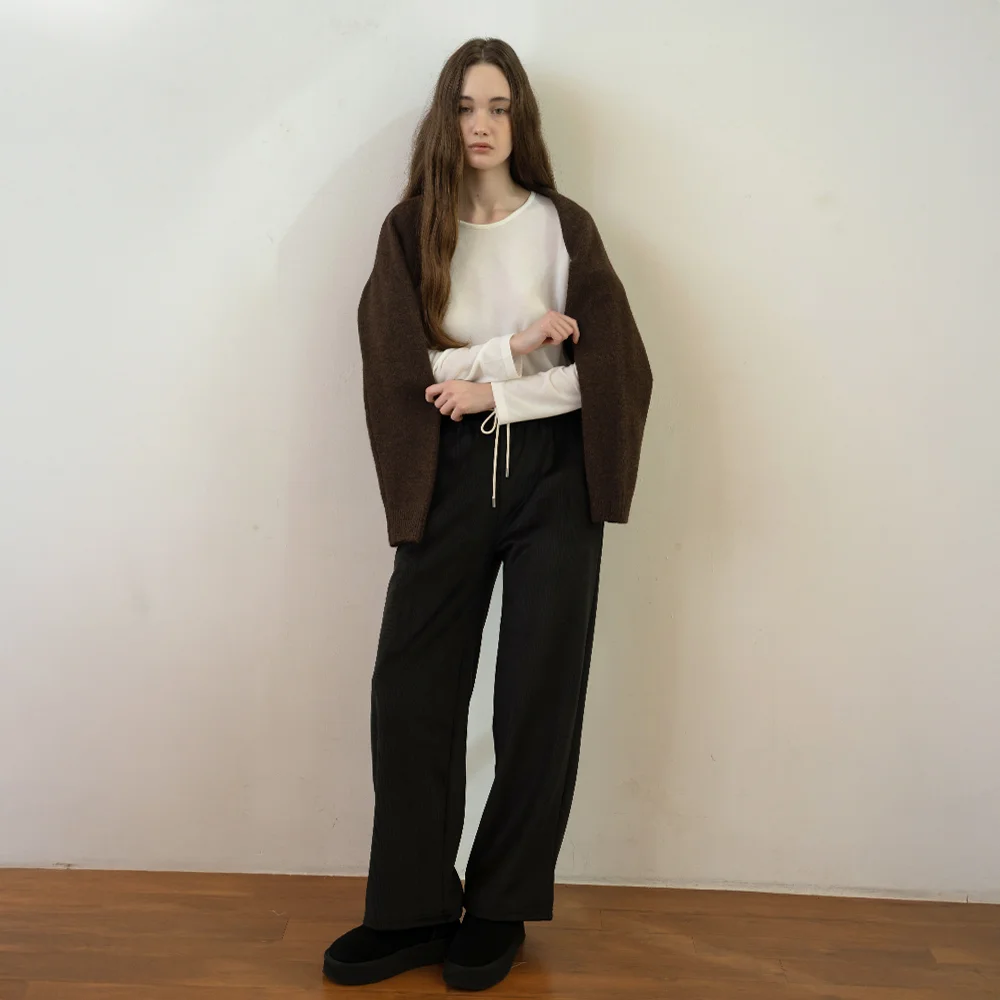 Wellz fleece straight pants (Black)