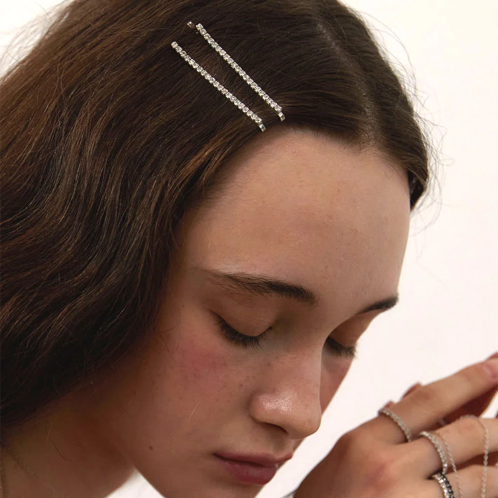 Minimal Cubic Hair Pin (L244MHA020)