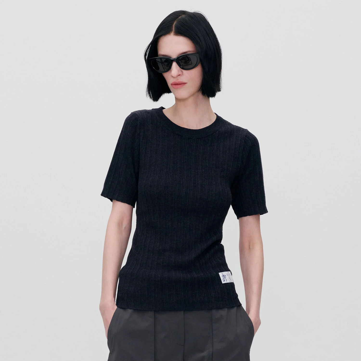 CUFF SLEEVE PLEATED TOP BLACK
