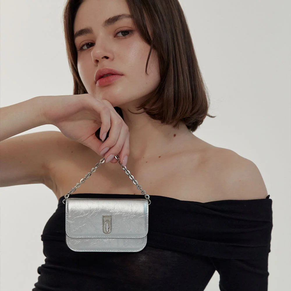 Anna Wallet Bag