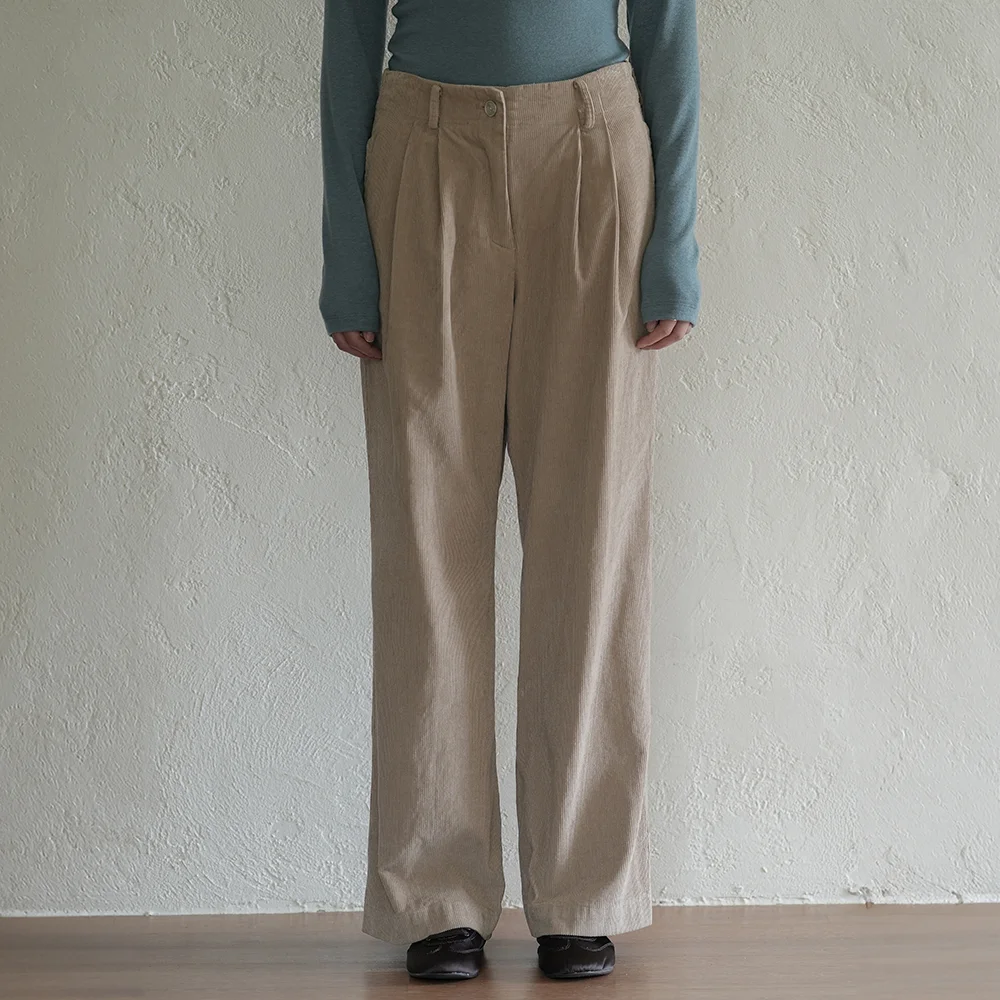 Butter corduroy Pants (Beige)