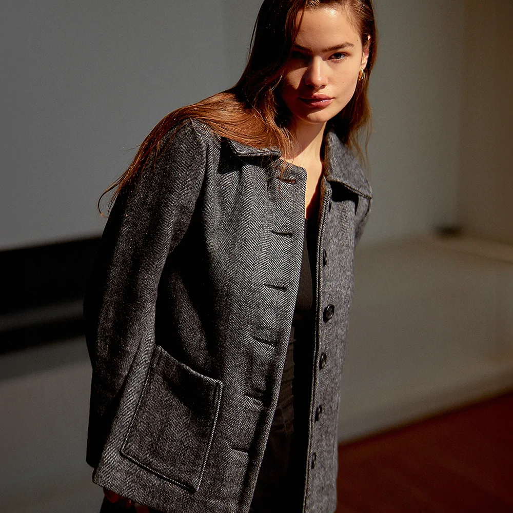 Holiday wool single-button jacket