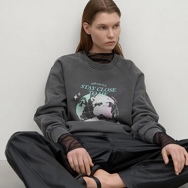 STAY EARH OVERFIT SWEATSHIRT(T-6768)