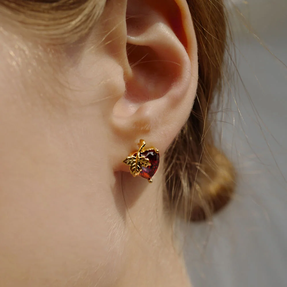 berry earring (gold)