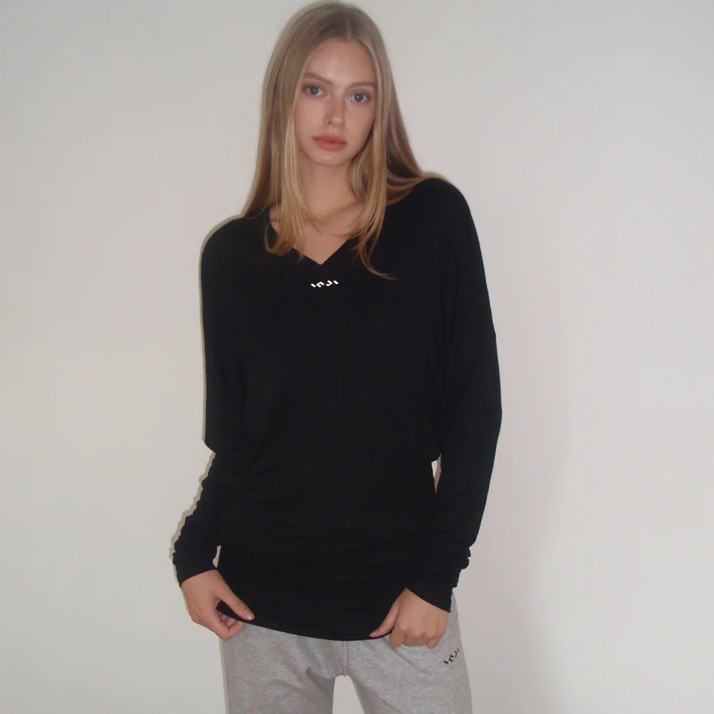 Long Long tee 黑色