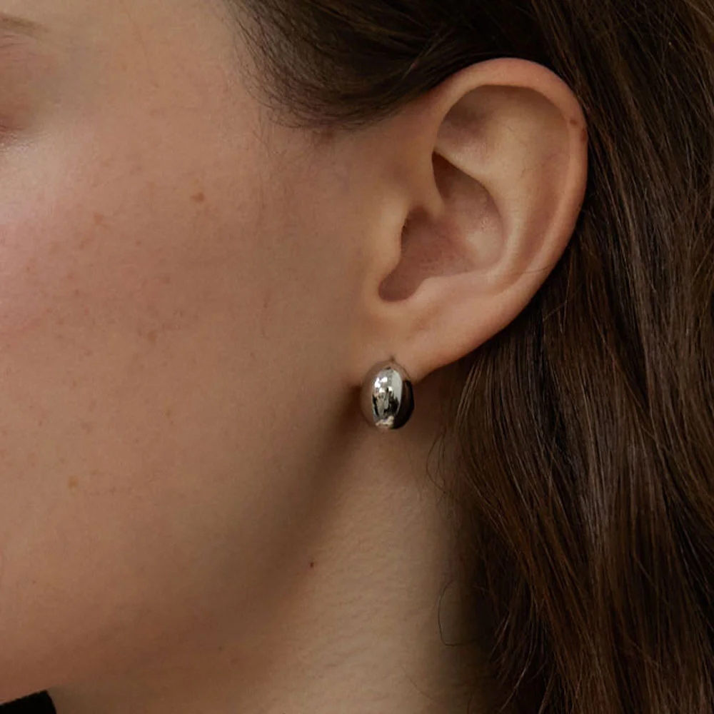 Minimal Egg Earrings (L243MER050)
