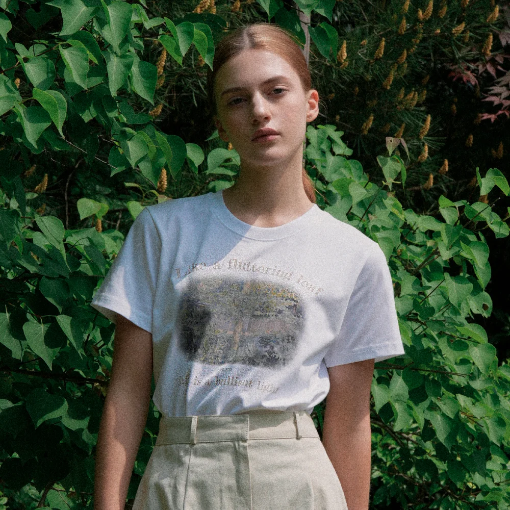Fluttering Leaf Artwork T-shirt (white)